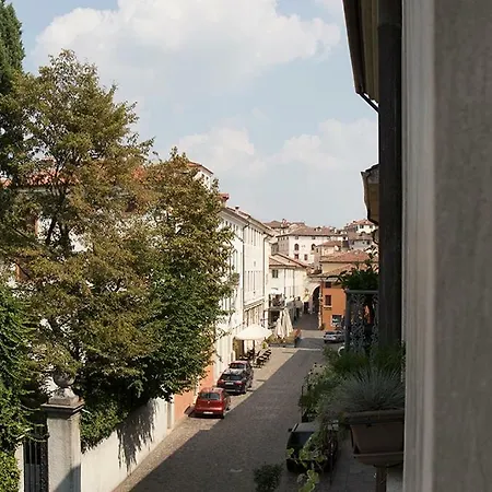 Alloggio Borgo Angarano Apartman *
