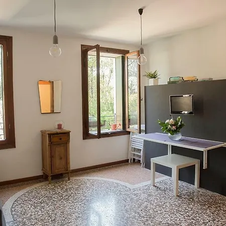 Apartman Alloggio Borgo Angarano